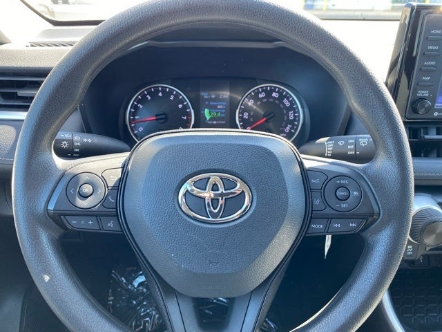 2021 Toyota RAV4 LE FWD